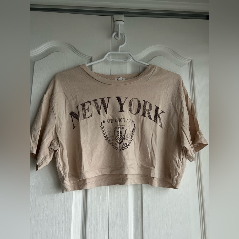 garage cropped t-shirt